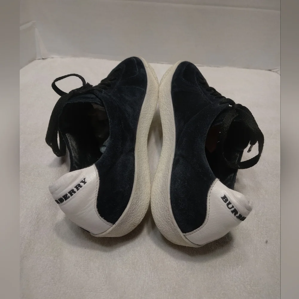 BURBERRY suede Snicker # 8 - Picture 7 of 12